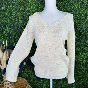 Nwt knit J crew Cream V-Neck Women's Sweater flare sleeve